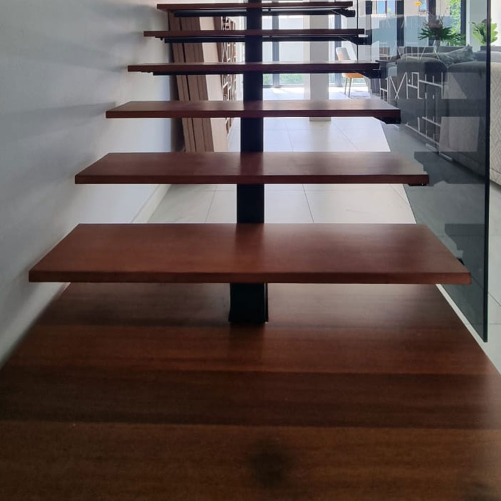yombo-staircase-19