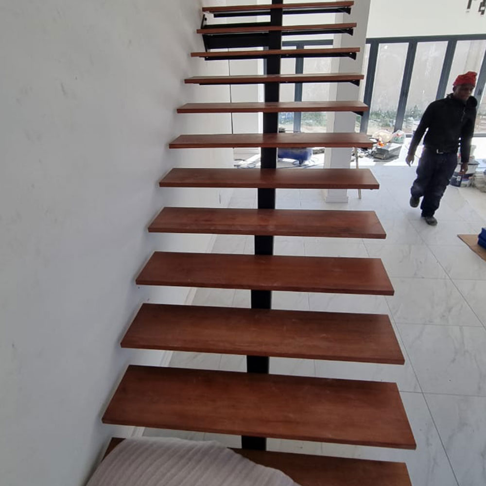 yombo-staircase-21
